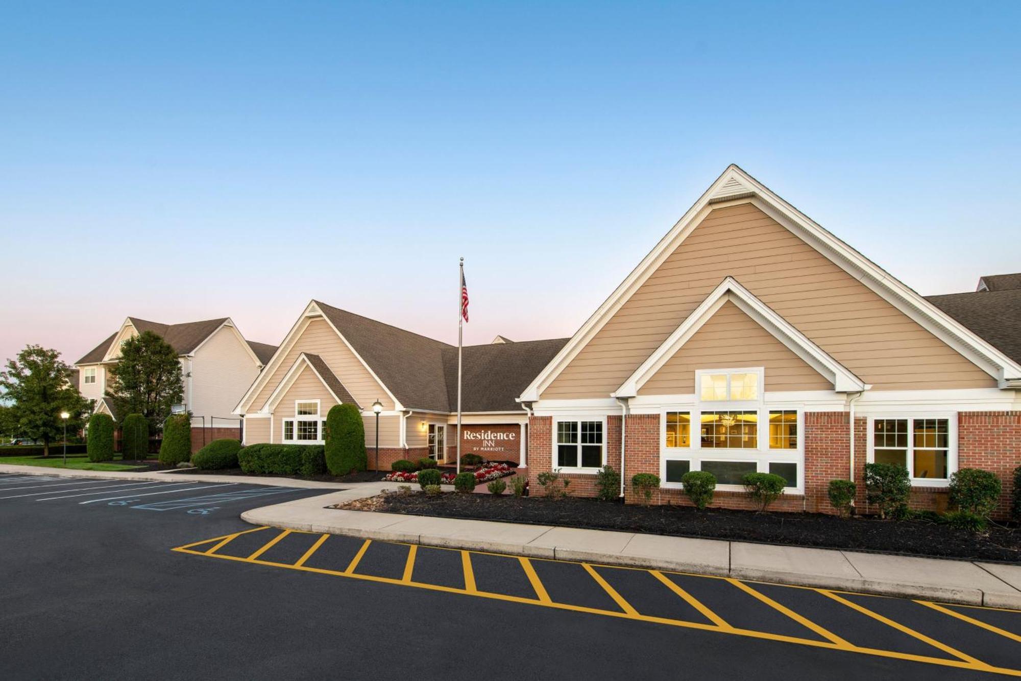 מאונט לאורל Residence Inn Mt. Laurel At Bishop'S Gate מראה חיצוני תמונה